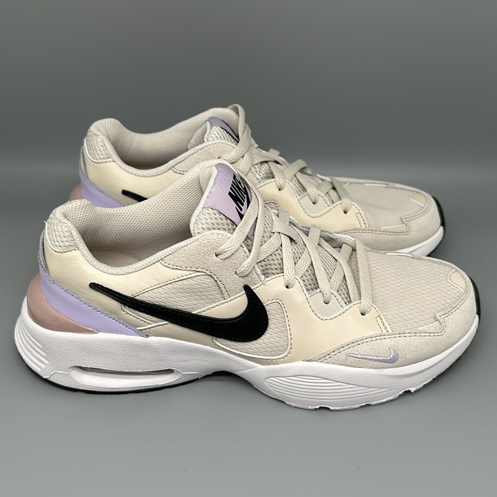 Nike Air Max Fusion Beige White‎ Running Shoes Women's Sz 9 NWT!